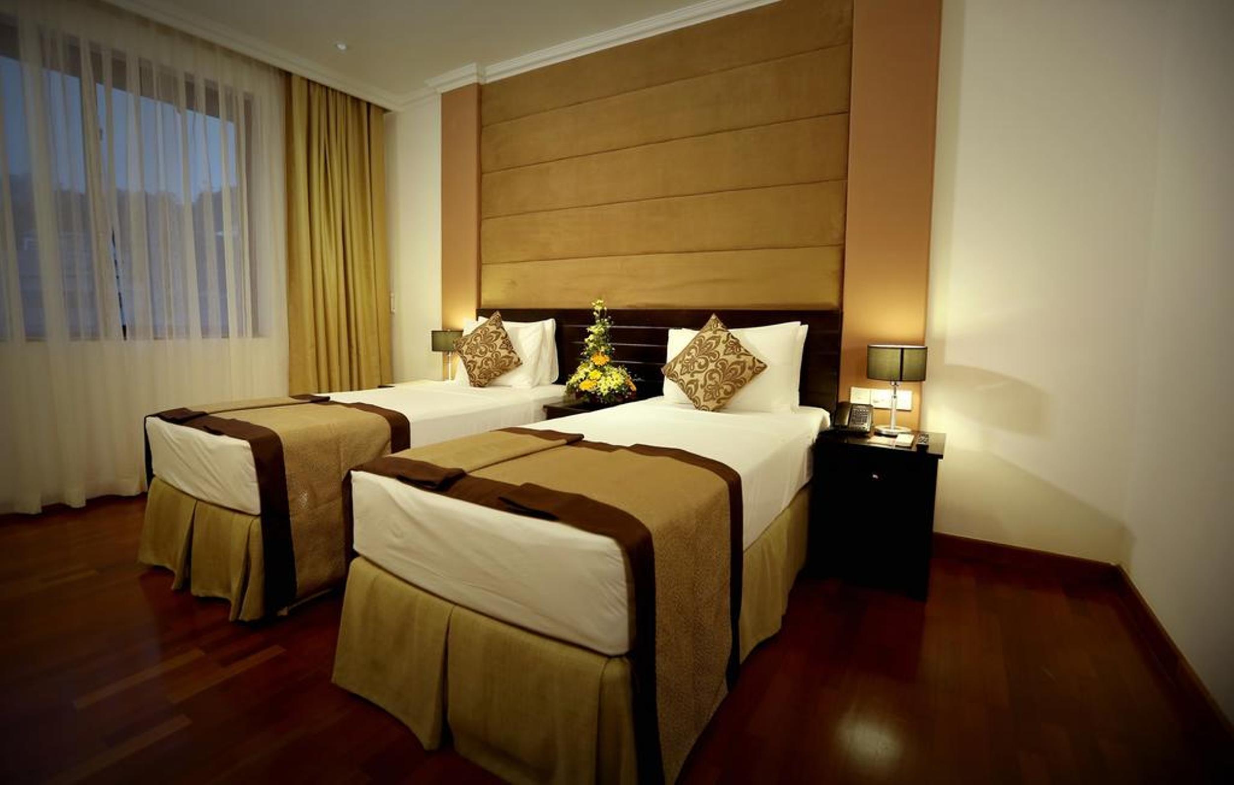 Kandy City Hotel By Earl'S Bagian luar foto