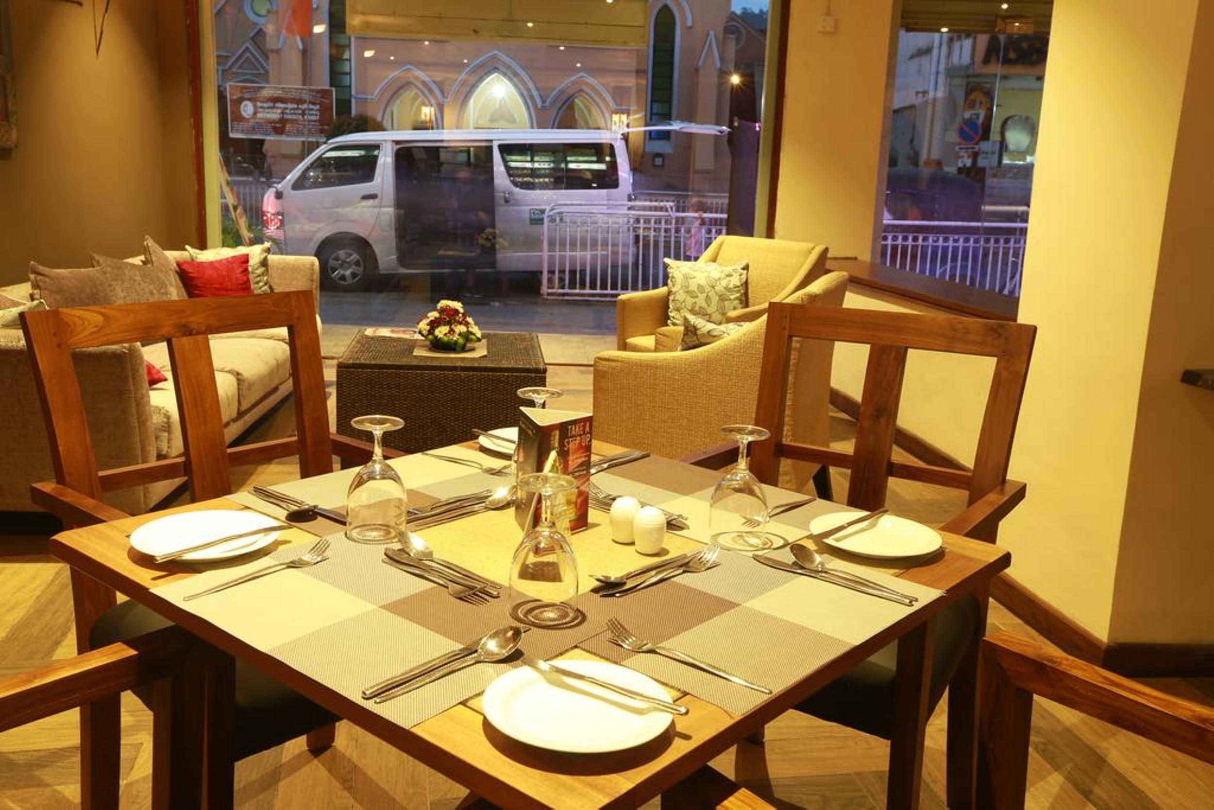 Kandy City Hotel By Earl'S Bagian luar foto