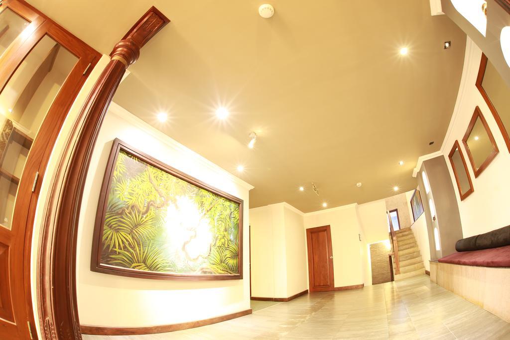Kandy City Hotel By Earl'S Bagian luar foto