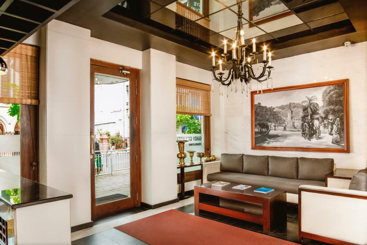 Kandy City Hotel By Earl'S Bagian luar foto